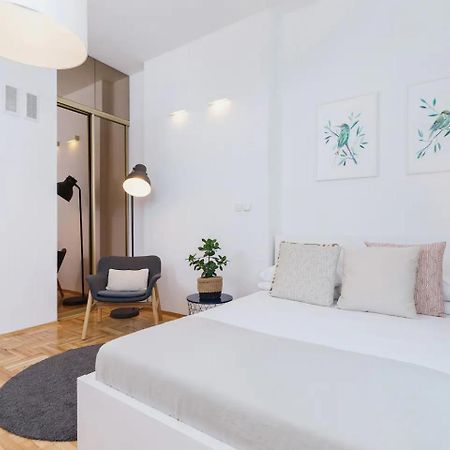 Private Parking - Old Town - Sw Krzyza 16 Street Apartment Красков Екстериор снимка